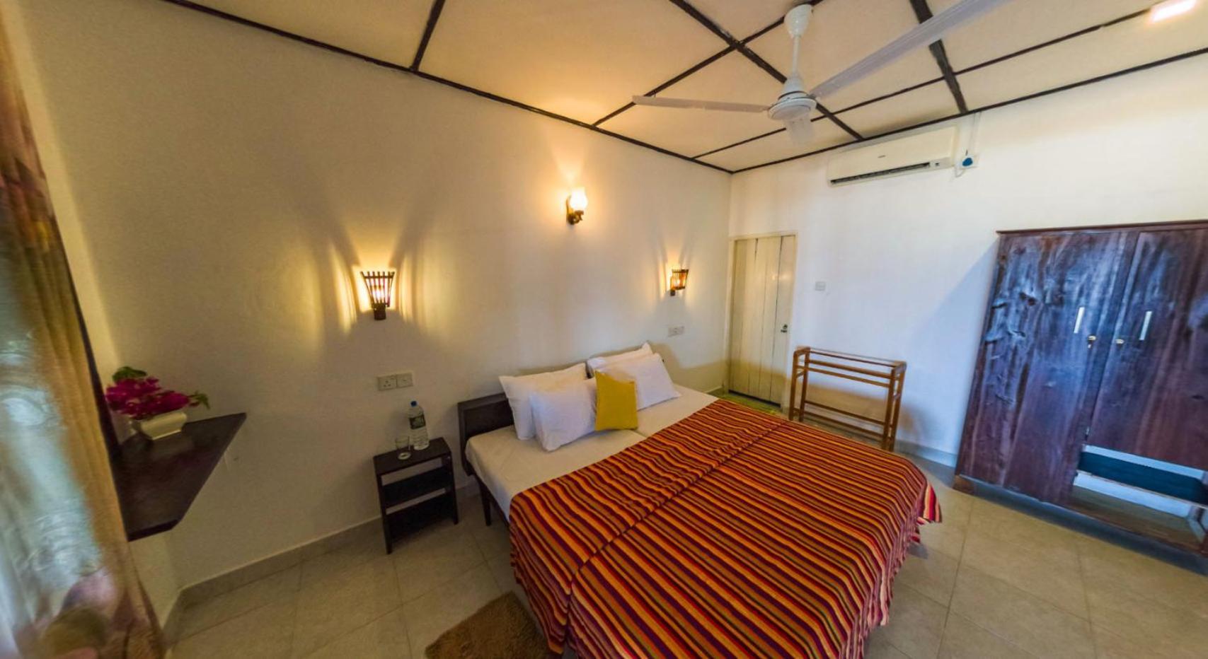 Sea Shine Guest House Hikkaduwa Eksteriør billede